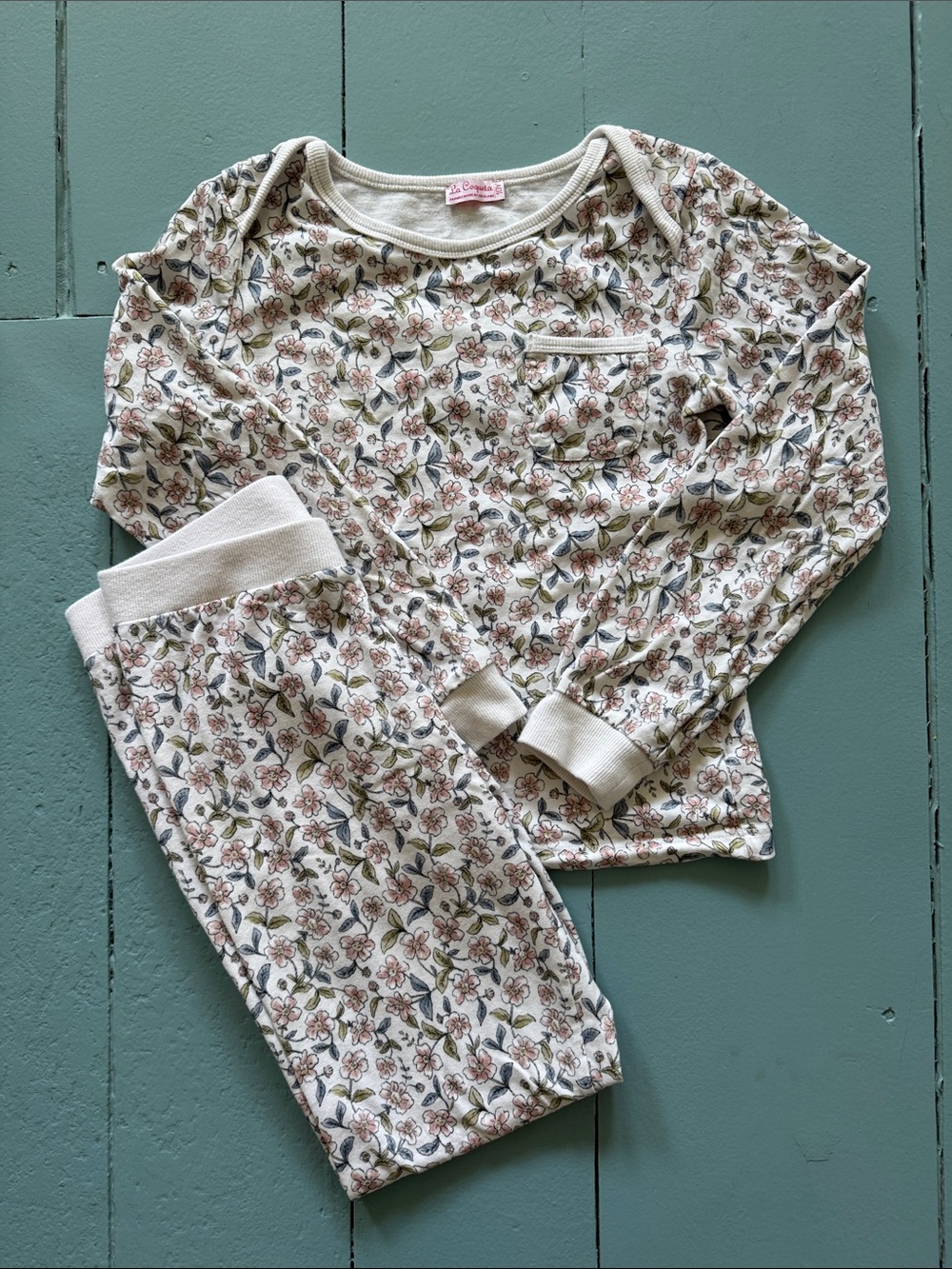 La coqueta Girls Floral Cream Long-Sleeve Pajama Set size 10